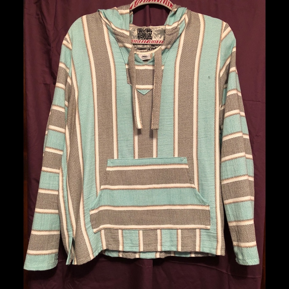 Long sleeve shirt with hood
